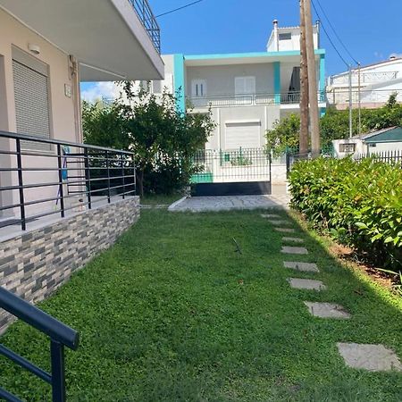 Beachwalk Apartments Chalkís Kültér fotó